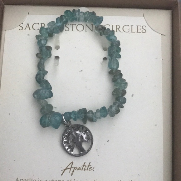 Jewelry - Beautiful apatite stone bracelet